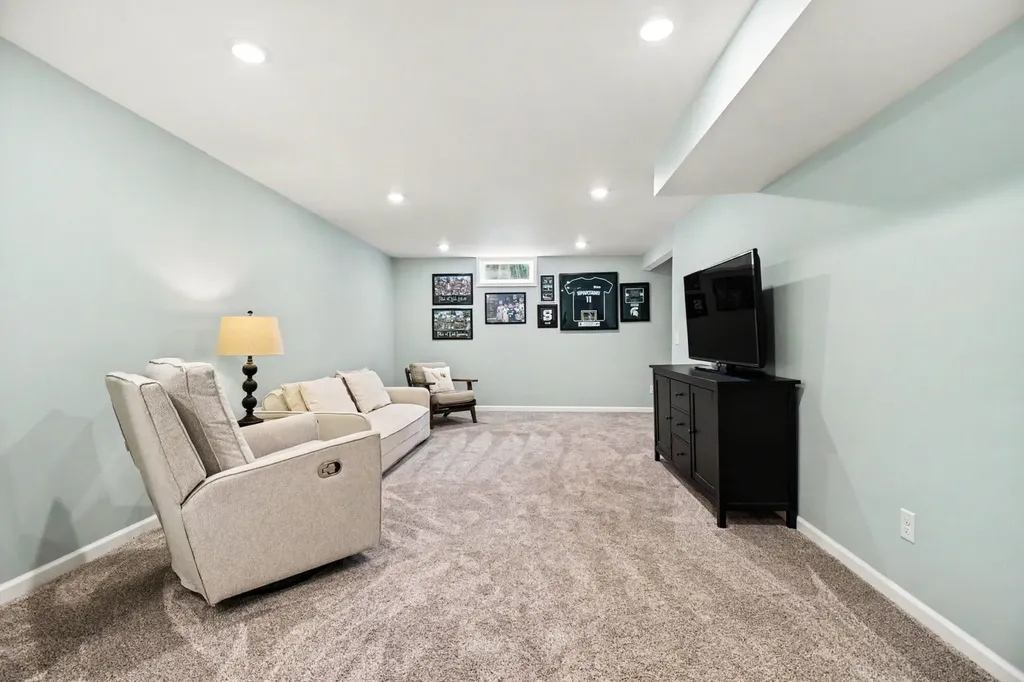 3680 W Grove Court SE Kentwood City MI 49512
