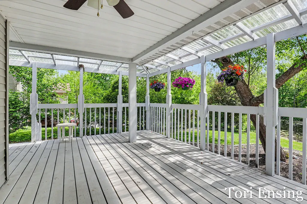 10874 Wildwood Drive Eureka Township MI 48838