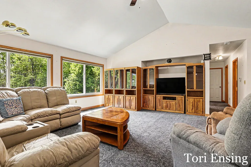 10874 Wildwood Drive Eureka Township MI 48838