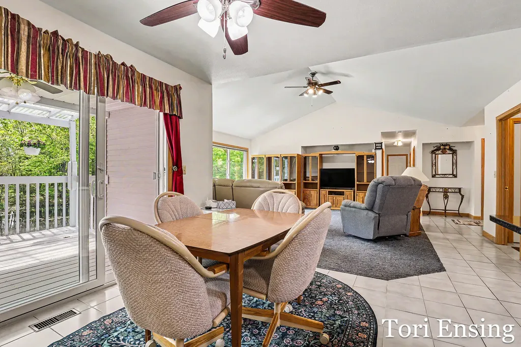 10874 Wildwood Drive Eureka Township MI 48838