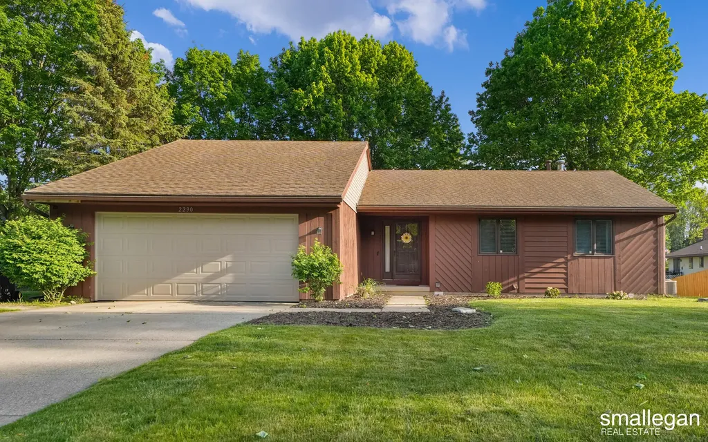 2290 Ancient Drive SW Wyoming City MI 49519