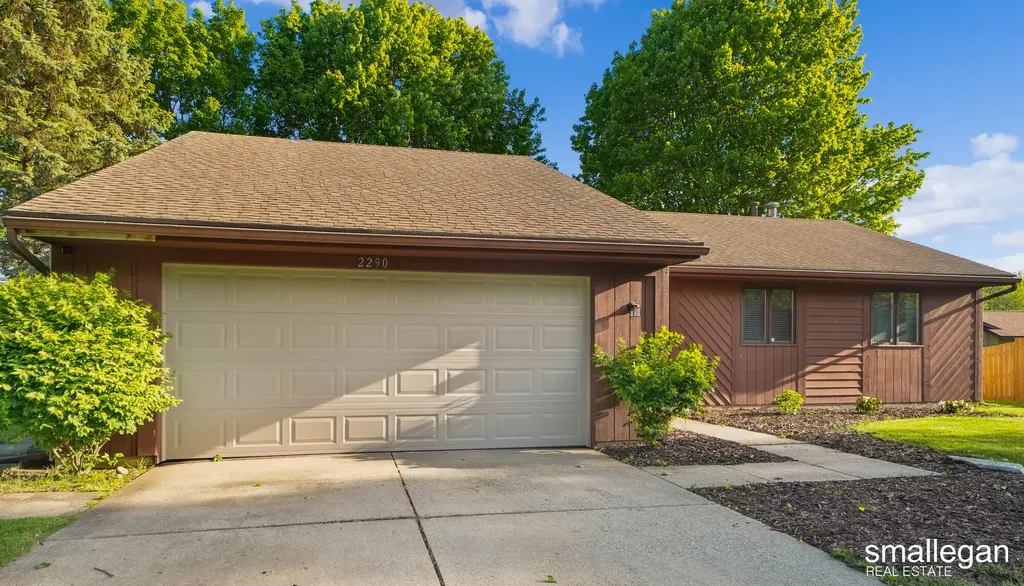 2290 Ancient Drive SW Wyoming City MI 49519