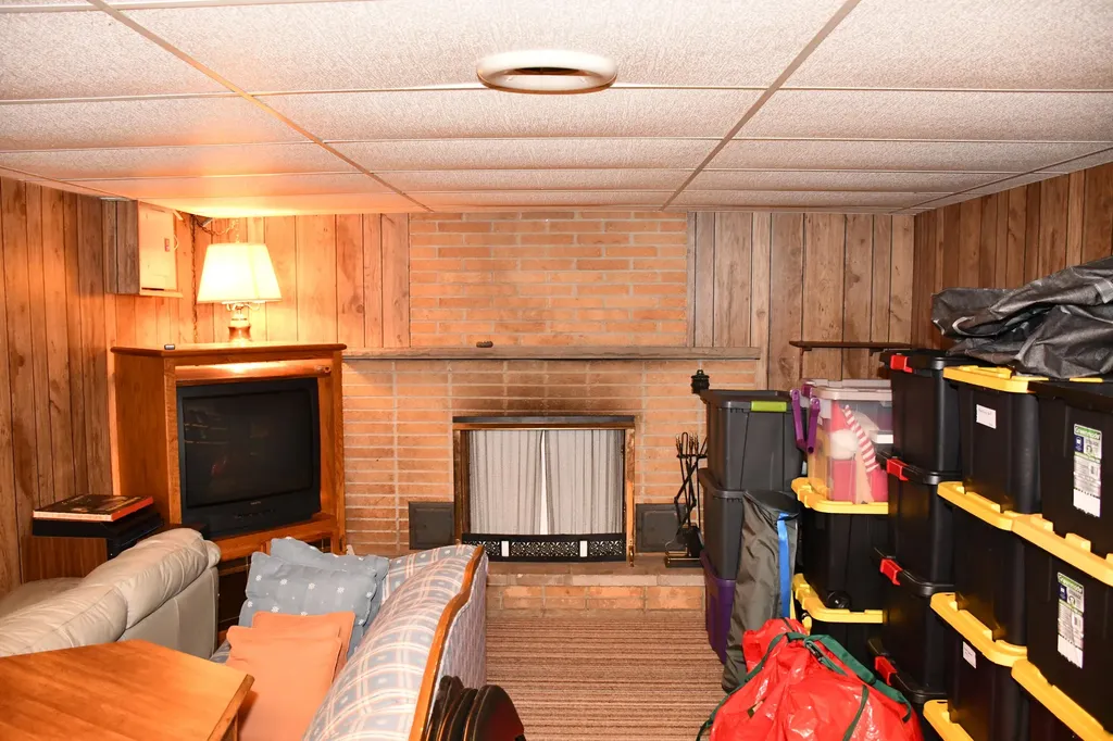 6404 Ardmore Avenue Georgetown Charter Township MI 49428