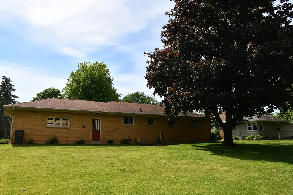 6404 Ardmore Avenue Georgetown Charter Township MI 49428