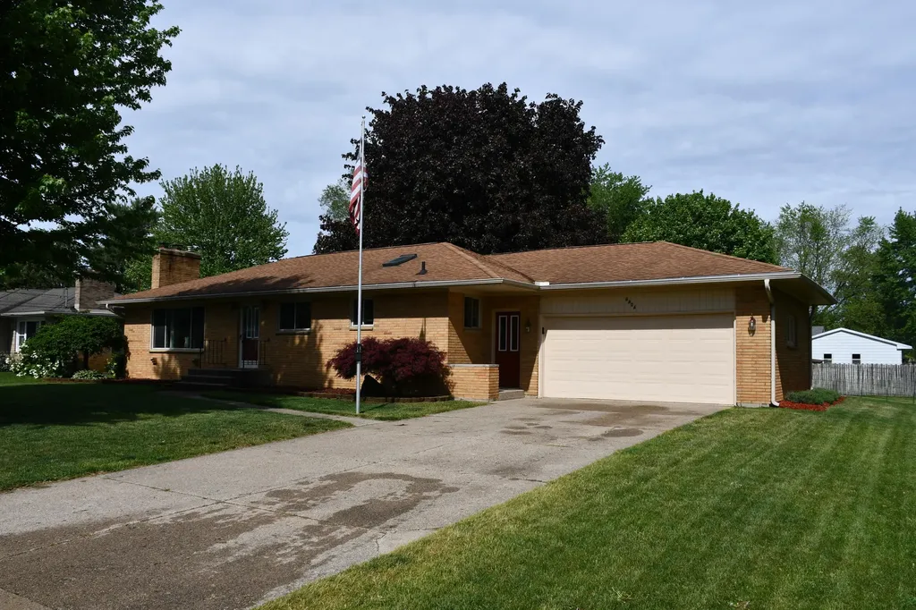 6404 Ardmore Avenue Georgetown Charter Township MI 49428