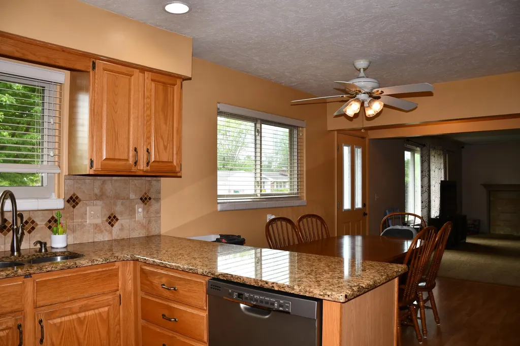 6404 Ardmore Avenue Georgetown Charter Township MI 49428