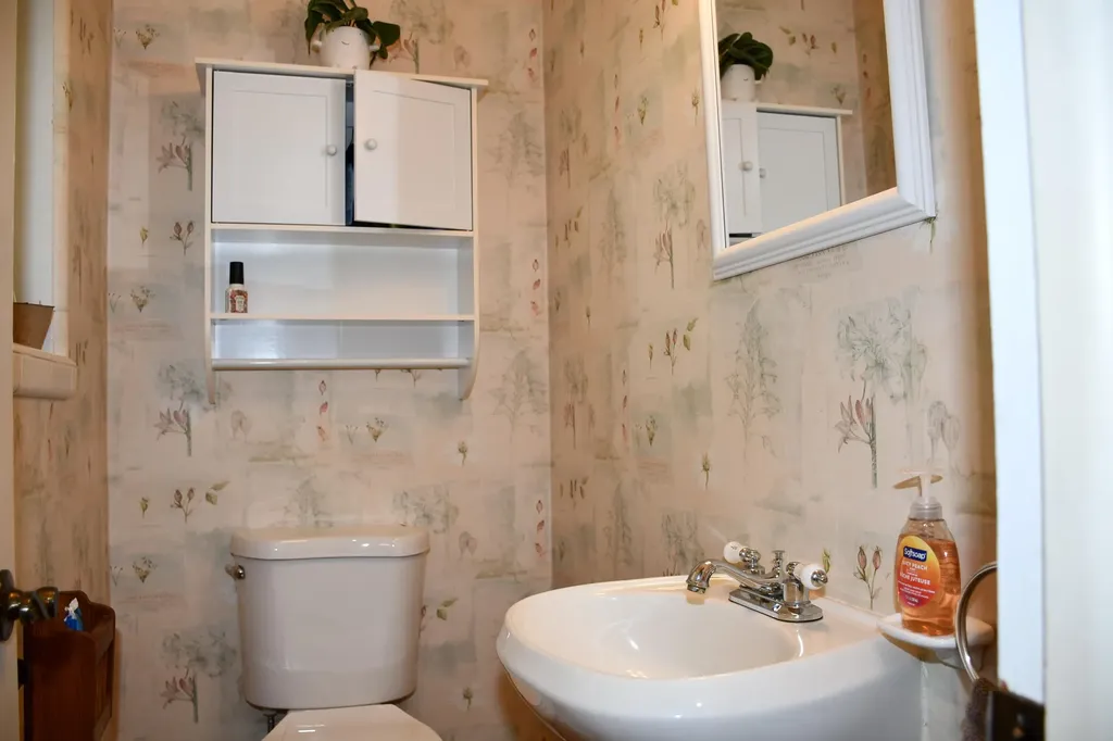 6404 Ardmore Avenue Georgetown Charter Township MI 49428