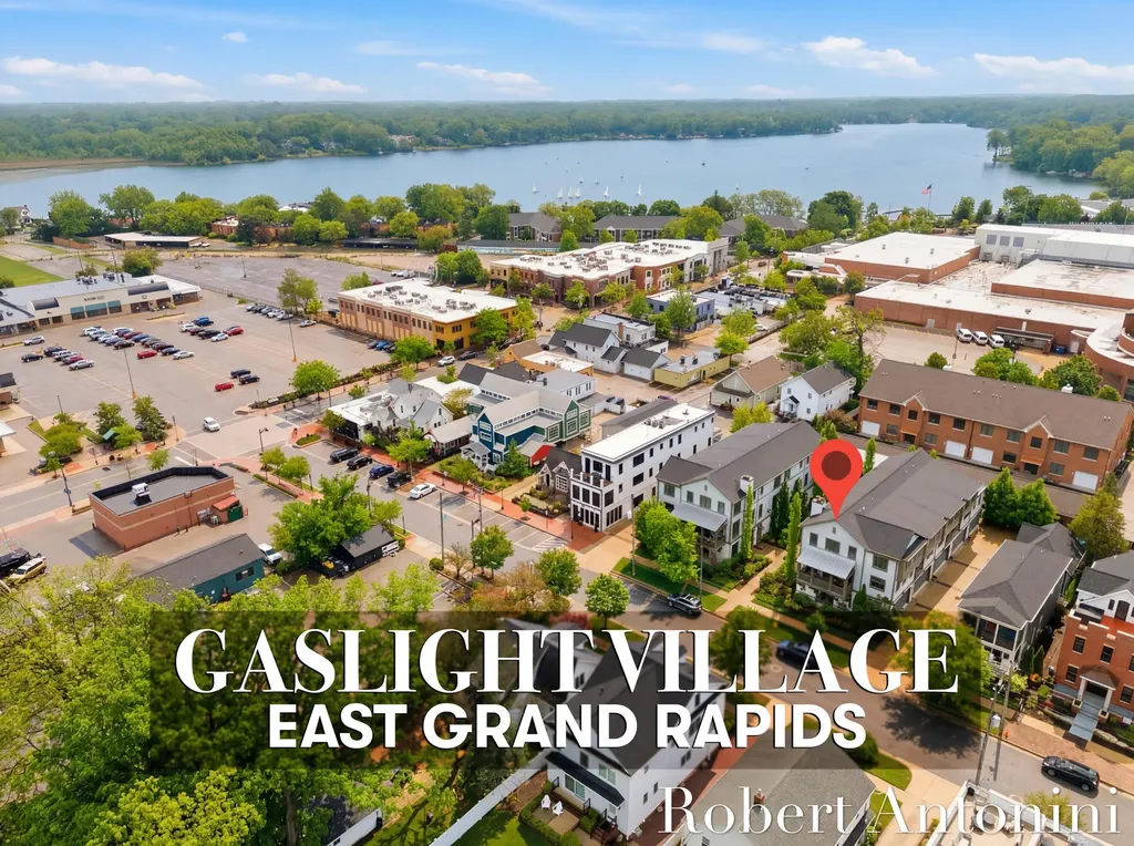 706 Croswell Avenue SE East Grand Rapids City MI 49506