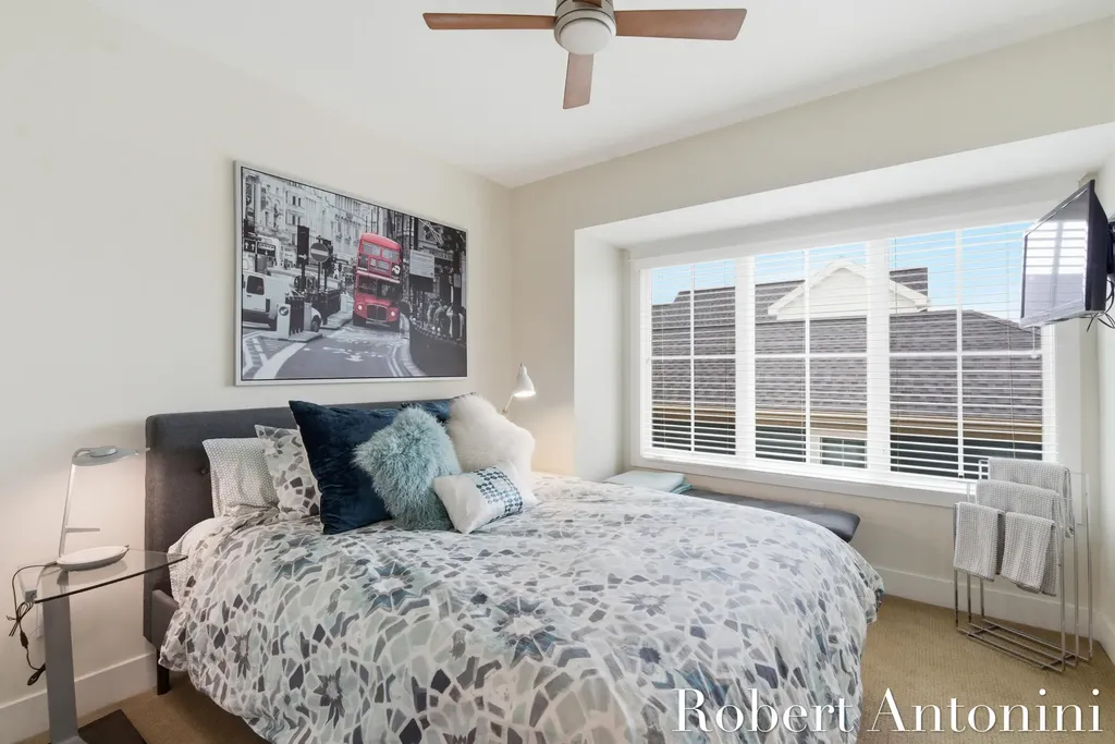 706 Croswell Avenue SE East Grand Rapids City MI 49506