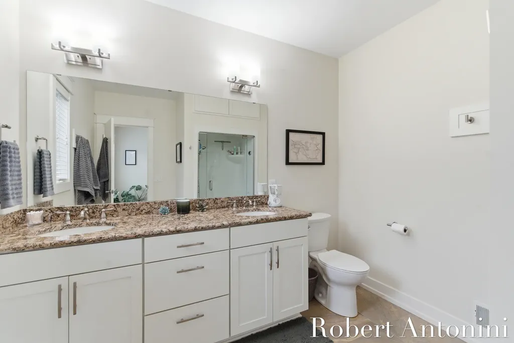 706 Croswell Avenue SE East Grand Rapids City MI 49506