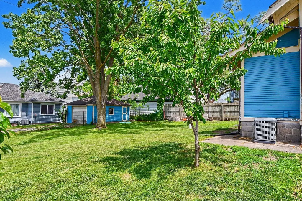 1231 Rosewood Avenue Dorr Township MI 49348