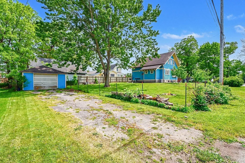 1231 Rosewood Avenue Dorr Township MI 49348