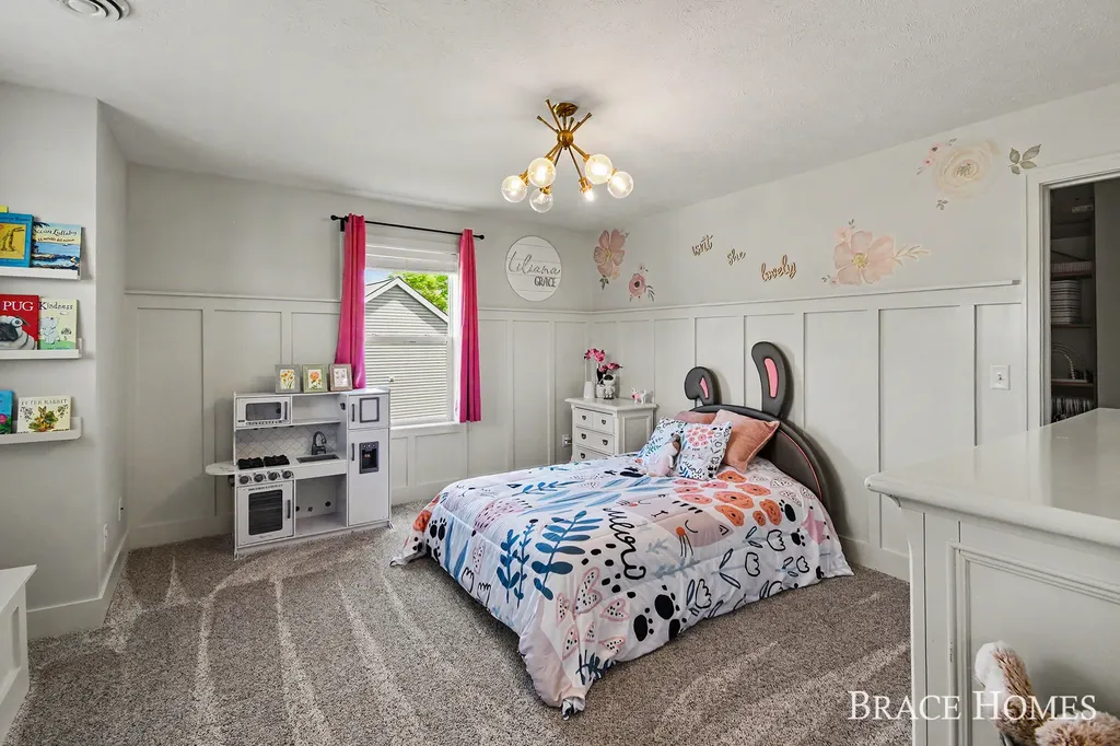 156 Hightower Drive NE Rockford City MI 49341