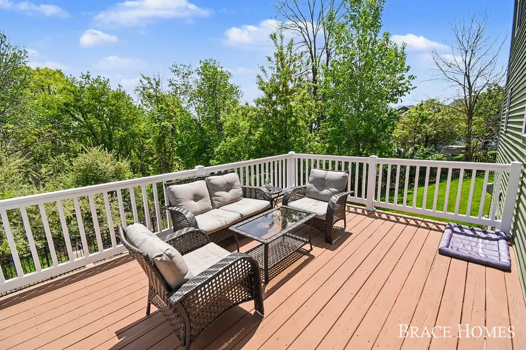 156 Hightower Drive NE Rockford City MI 49341