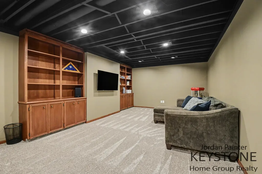 5964 Chicago Drive Zeeland Charter Township MI 49464