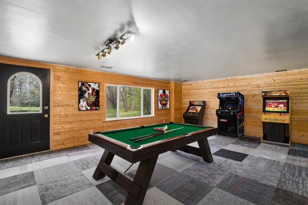 3378 W Klees Road Douglass Township MI 48888