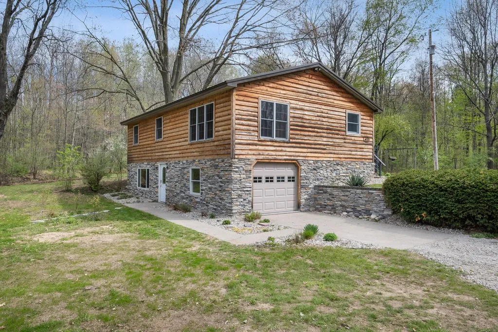 3378 W Klees Road Douglass Township MI 48888