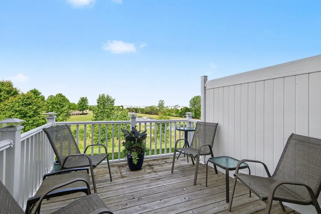 4819 Stonewood River Avenue SW Wyoming City MI 49418