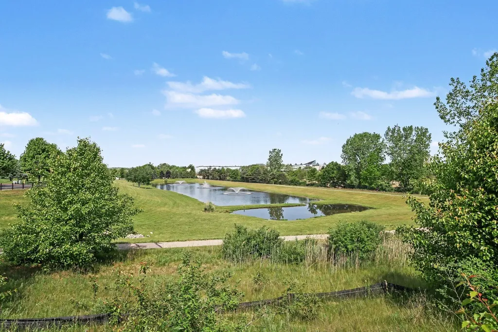 4819 Stonewood River Avenue SW Wyoming City MI 49418