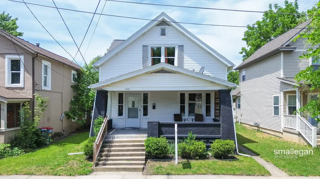1321 Davis Avenue NW Grand Rapids City MI 49504