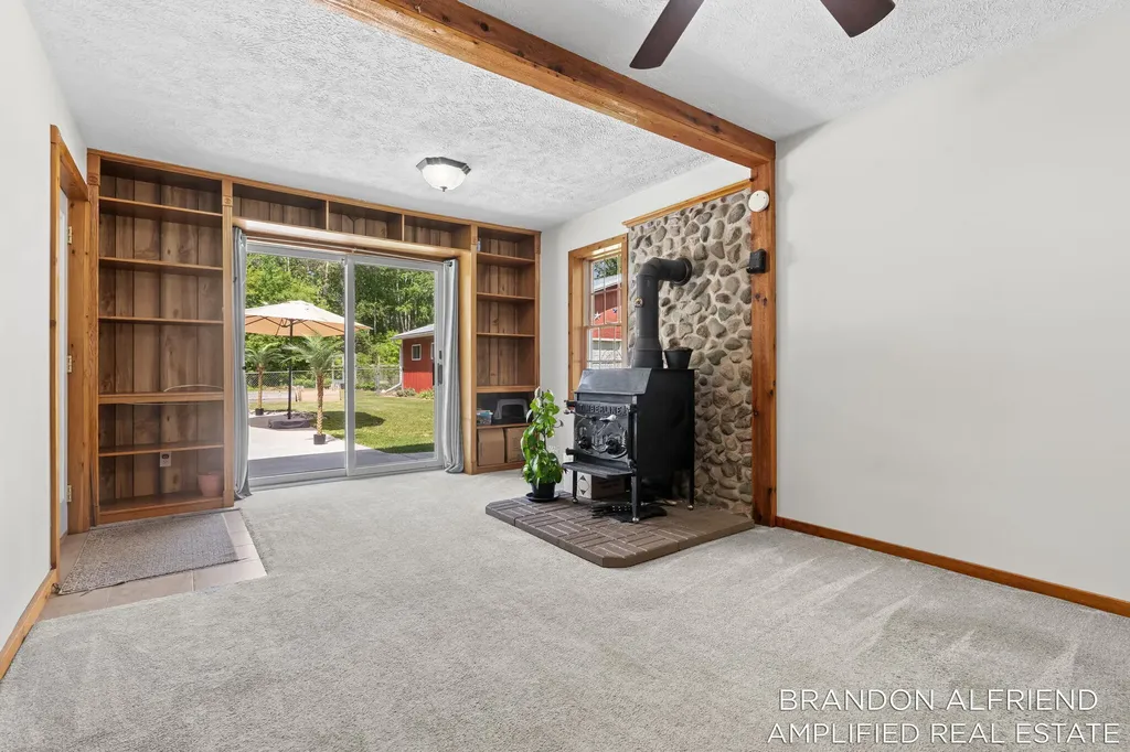 10226 SW Greenville Road Greenville City MI 48838