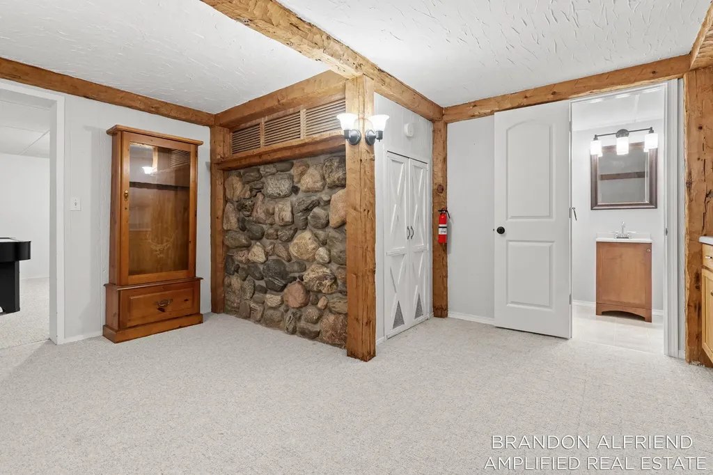 10226 SW Greenville Road Greenville City MI 48838