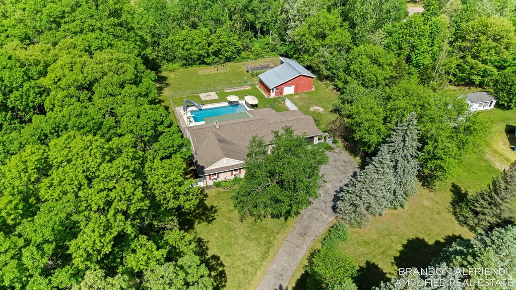 10226 SW Greenville Road Greenville City MI 48838