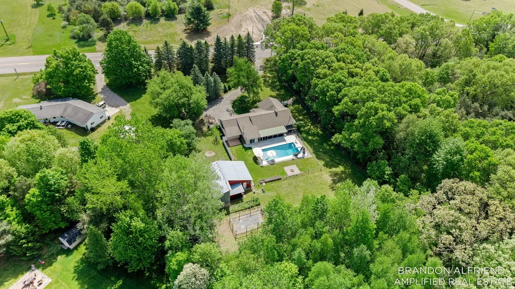 10226 SW Greenville Road Greenville City MI 48838