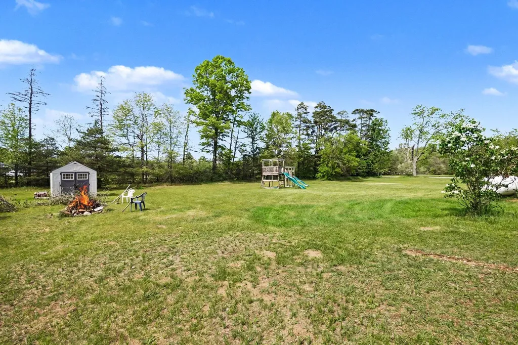 6022 13 Mile Road Martiny Township MI 49332