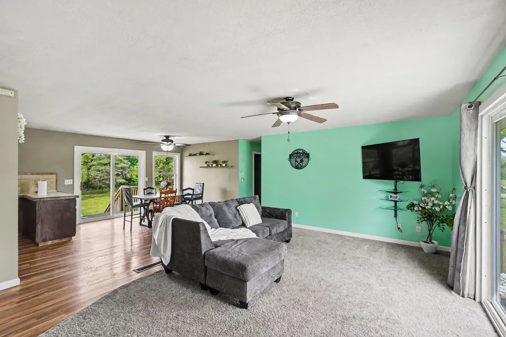 6022 13 Mile Road Martiny Township MI 49332