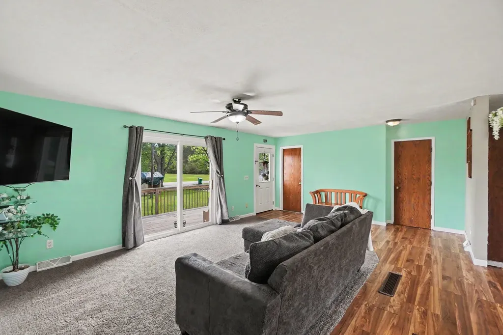 6022 13 Mile Road Martiny Township MI 49332