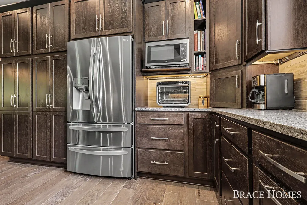 6234 Hall Street SE Cascade Charter Township MI 49546