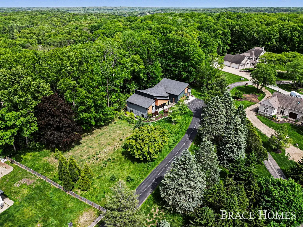 6234 Hall Street SE Cascade Charter Township MI 49546