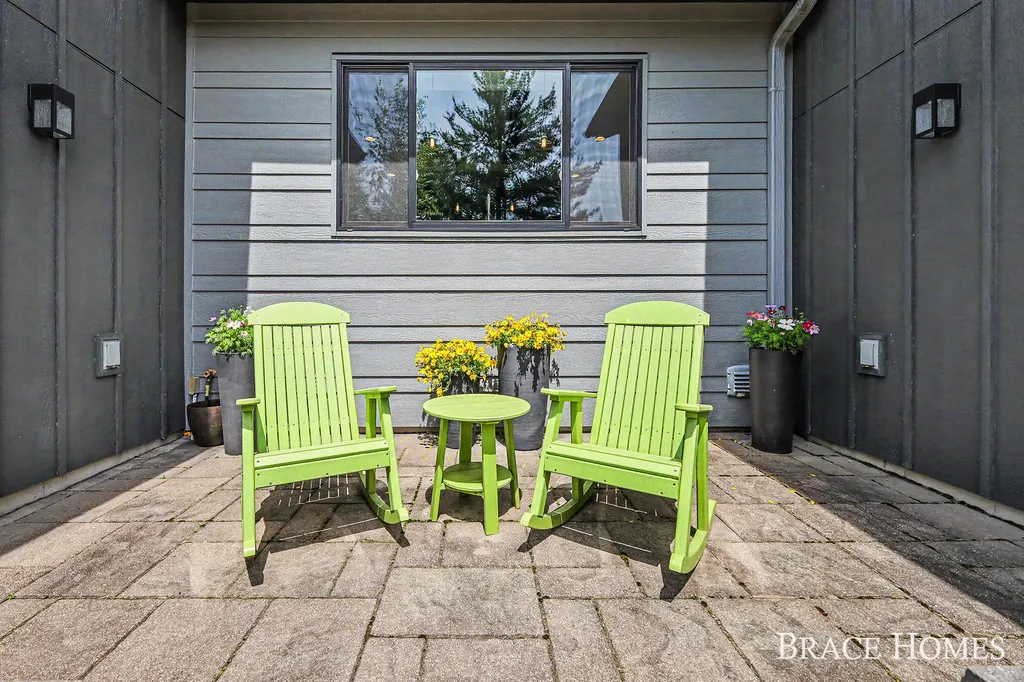 6234 Hall Street SE Cascade Charter Township MI 49546