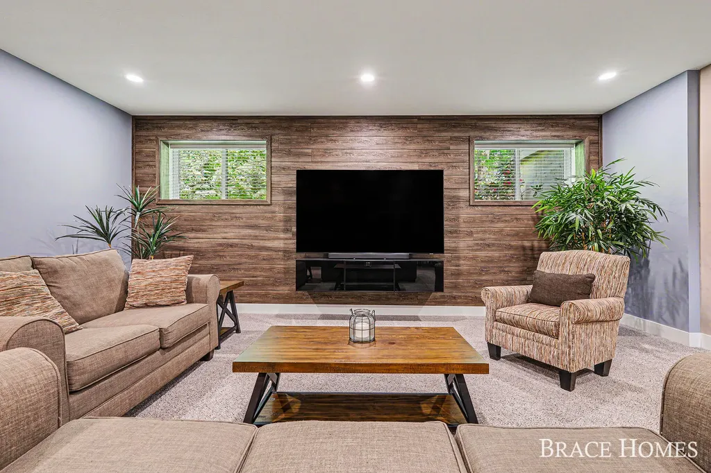6234 Hall Street SE Cascade Charter Township MI 49546