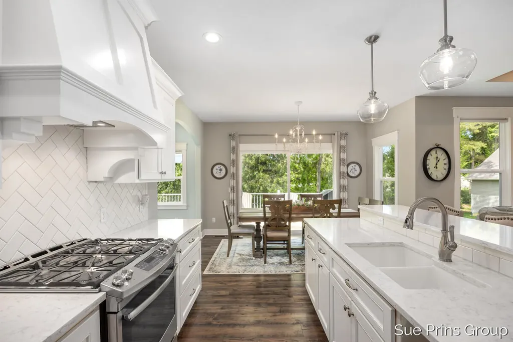 8429 Pinecroft Court Blendon Township MI 49426