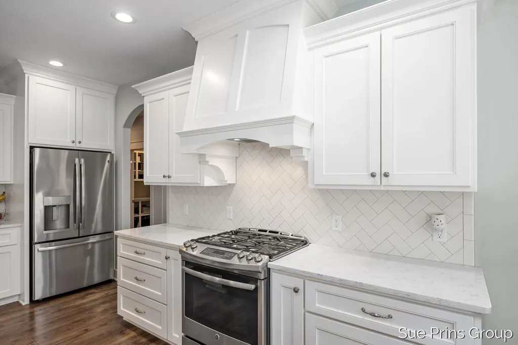 8429 Pinecroft Court Blendon Township MI 49426