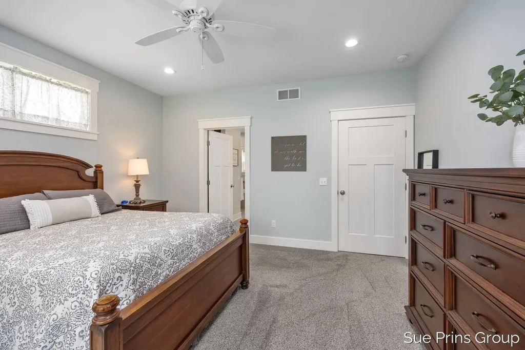 8429 Pinecroft Court Blendon Township MI 49426
