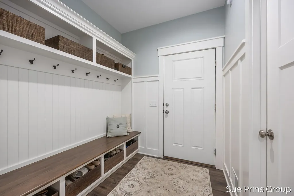 8429 Pinecroft Court Blendon Township MI 49426