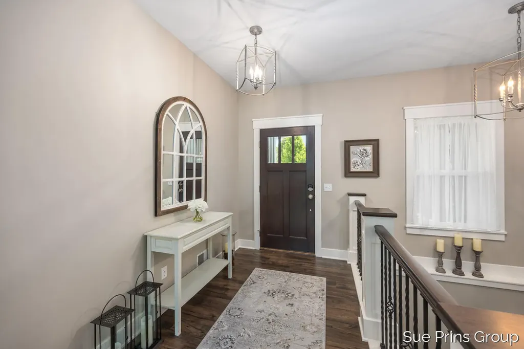 8429 Pinecroft Court Blendon Township MI 49426
