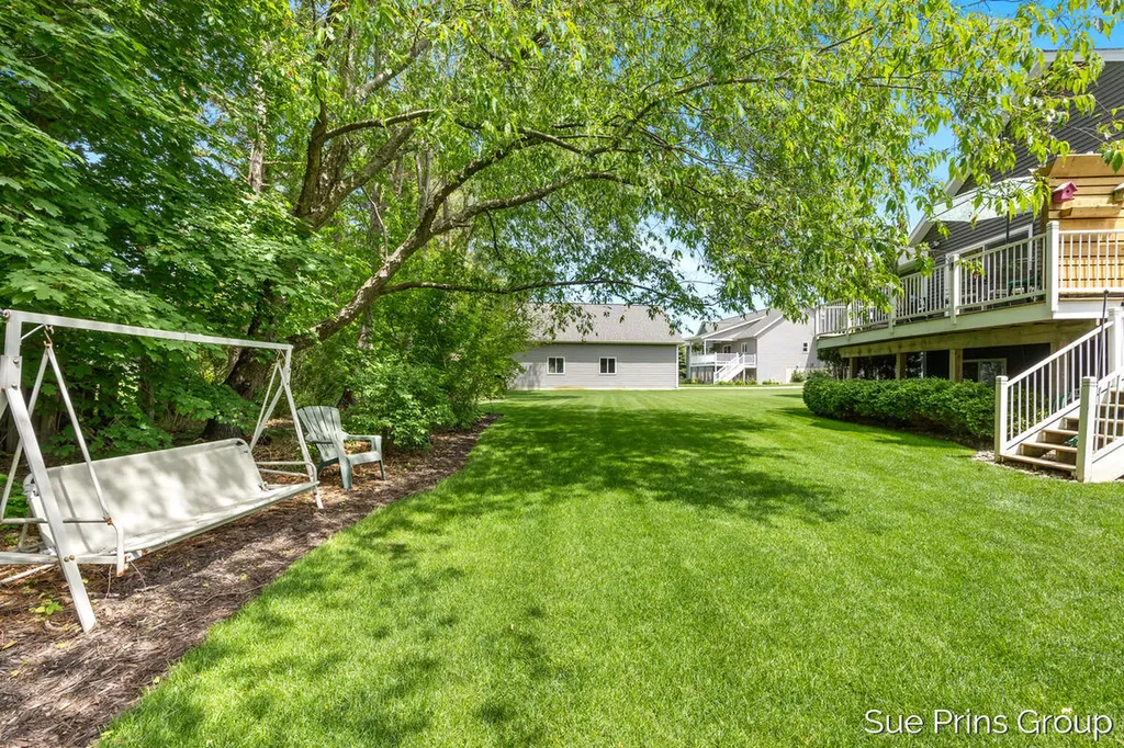 8429 Pinecroft Court Blendon Township MI 49426