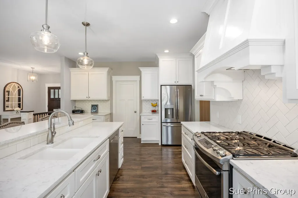 8429 Pinecroft Court Blendon Township MI 49426