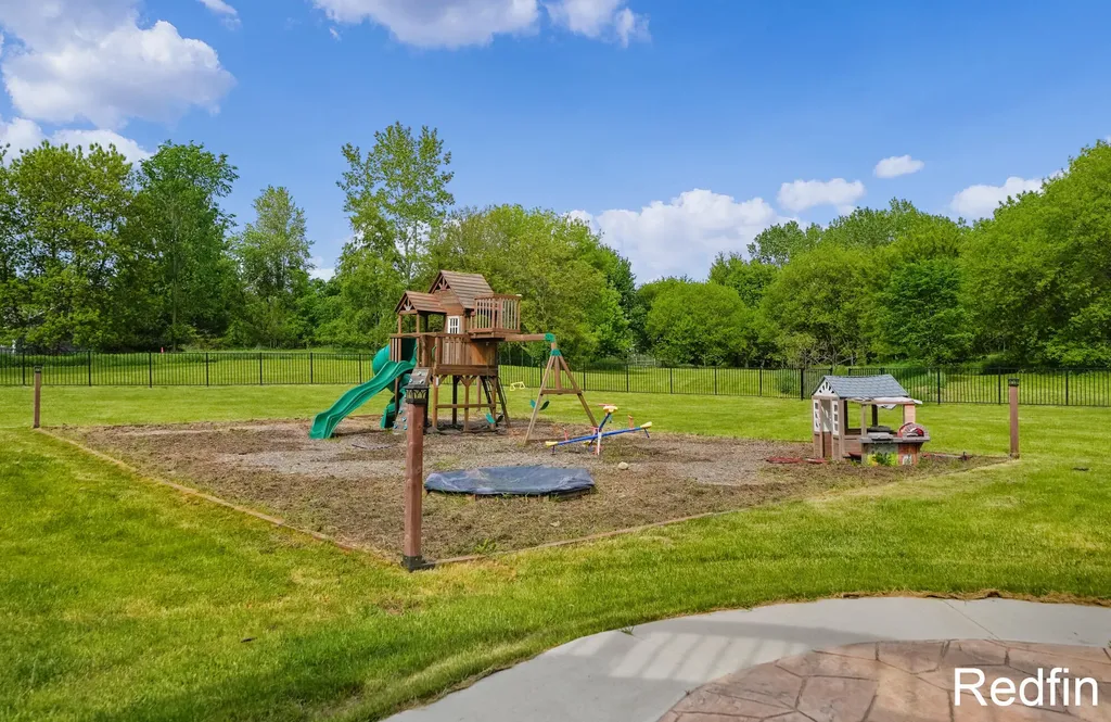 10580 Stirrup Drive Gaines Charter Township MI 49316