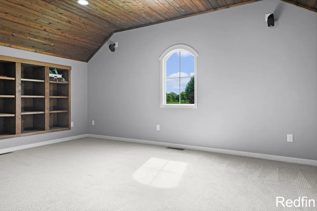 10580 Stirrup Drive Gaines Charter Township MI 49316