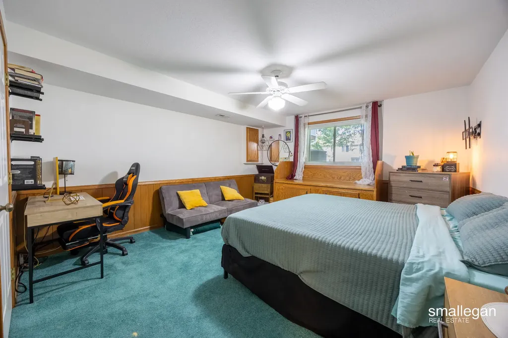 4213 Redbush Drive SW Grandville City MI 49418