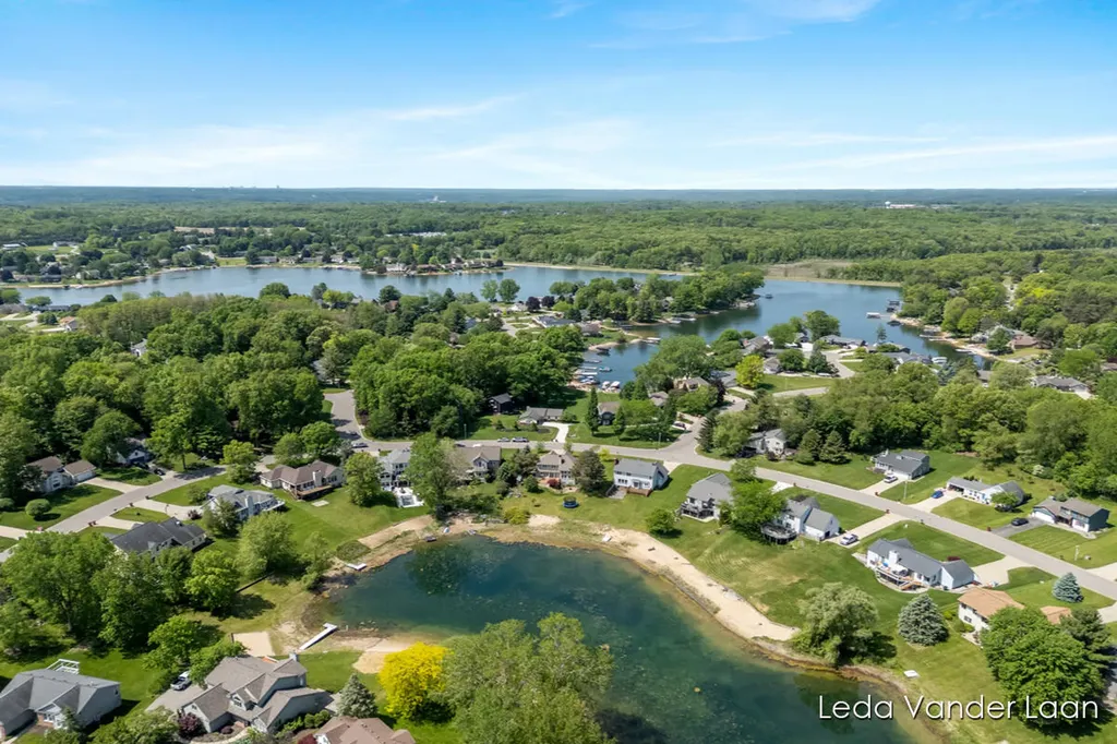 7250 Loma Linda Drive NE Cannon Township MI 49341