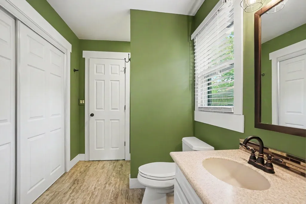 1831 Diamond Avenue NE Grand Rapids City MI 49505