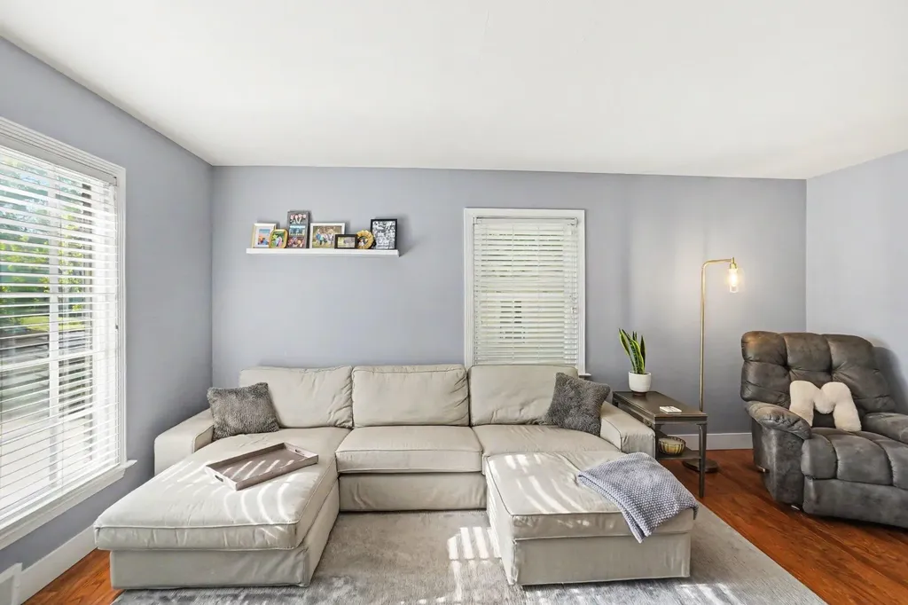 1831 Diamond Avenue NE Grand Rapids City MI 49505
