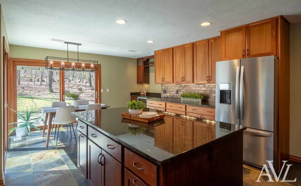 6250 Cannon Highlands Drive NE Cannon Township MI 49306