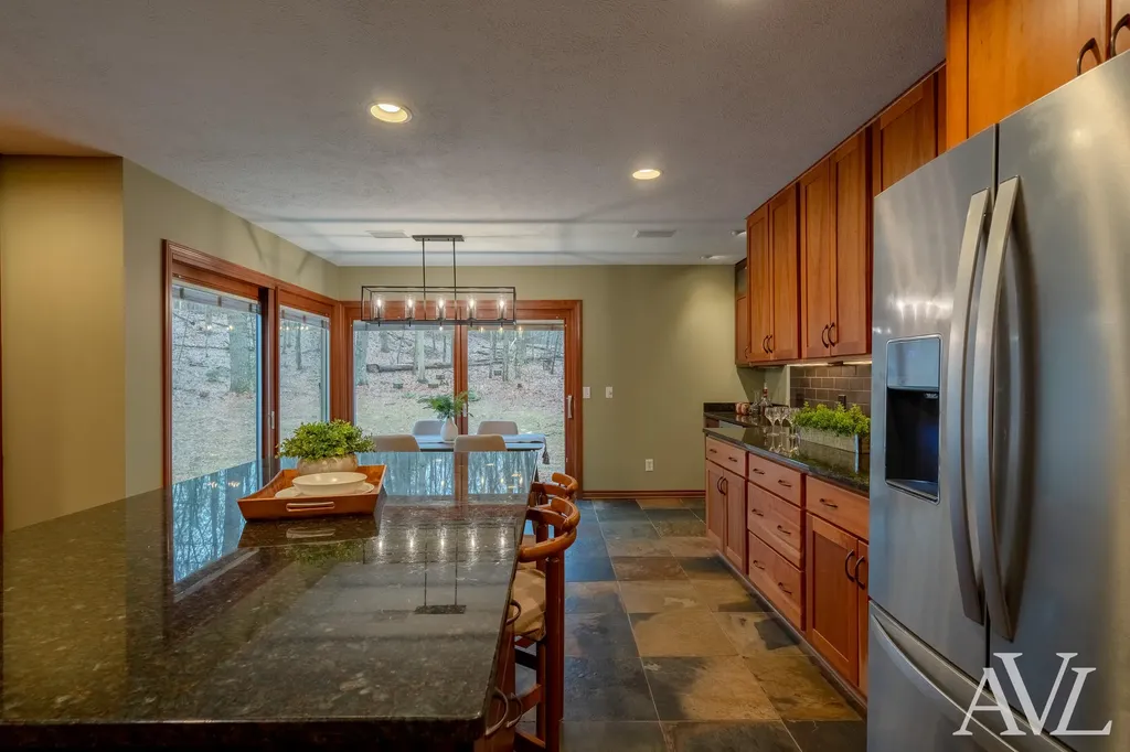 6250 Cannon Highlands Drive NE Cannon Township MI 49306